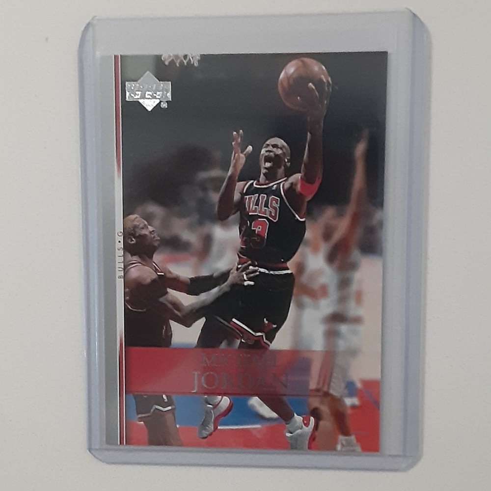 MICHAEL JORDAN BASKETBALL CARD